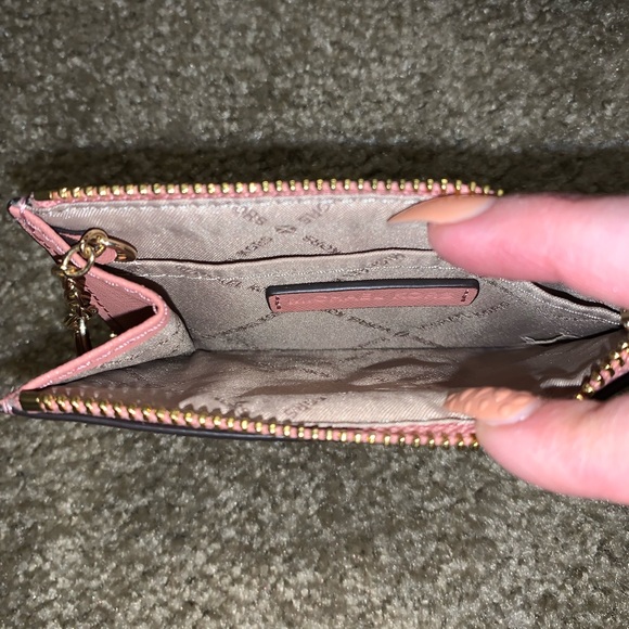 Michael Kors Wallet - Picture 3 of 4